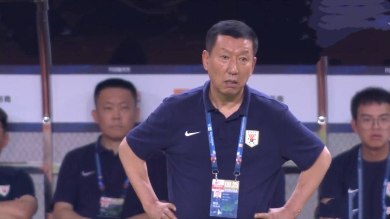 正如导演徐克所说：;英雄的定义，就是为了一个国家、民族，去执行一个信念